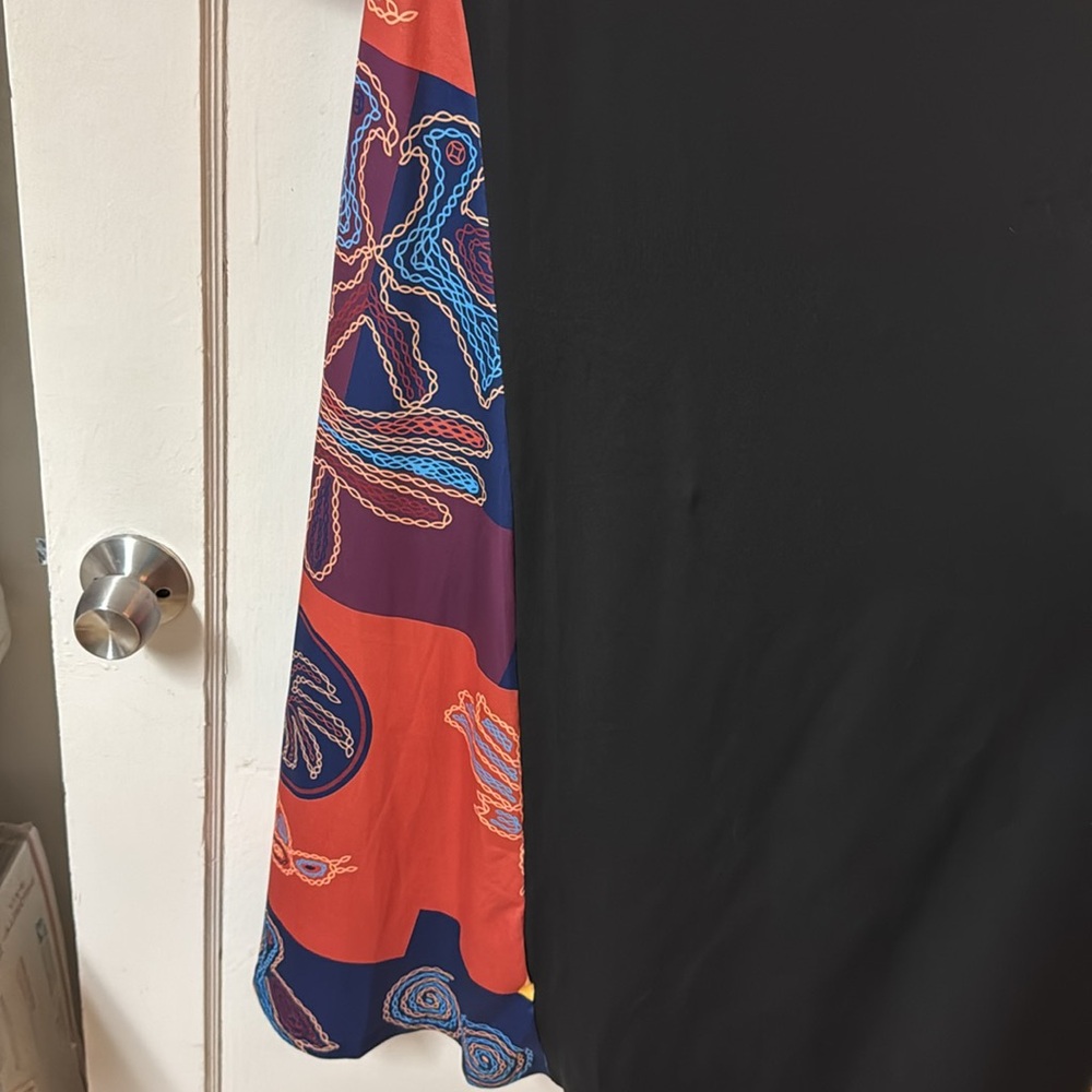 Long Black Knit dress 3/4 Sleeve with Colorful Print Insert Button Detail Size L - Picture 6 of 11